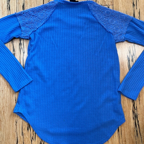 Blue thermal top - Picture 4 of 7